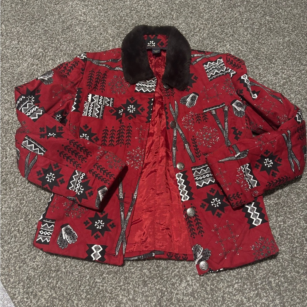 British Khaki Red Ski and Glove Patterned Jacket | Size 6 - Picture 2 of 3